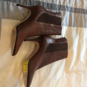 Brand new Manolo booties